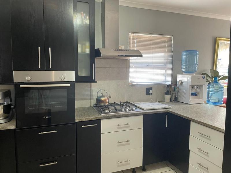 To Let 2 Bedroom Property for Rent in Onverwacht Western Cape